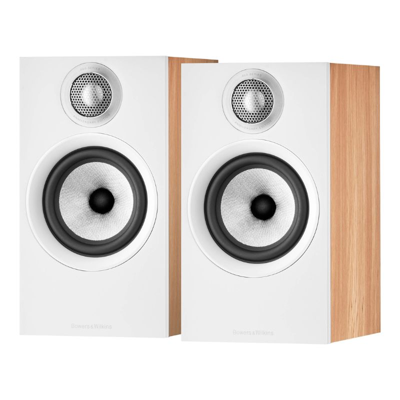 Bowers and Wilkins 607 Bookshelf